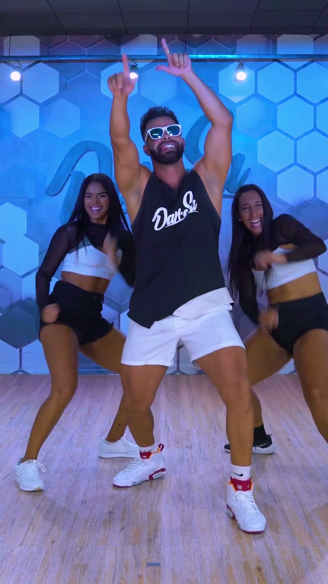 Medley da Gaiola - Kevin o Chris \u0026 Dennis Dj - Dan-Sa / Daniel Saboya (Coreografia) #shorts