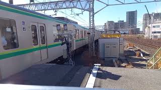 【窓開けすぎ】東京メトロ16000系57F　金町駅2番線発車　20240216 133118