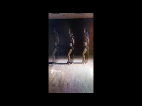 Shakira Ojos Asi Dance Bellydance Live Concert Short Danceshorts Youtubeshorts