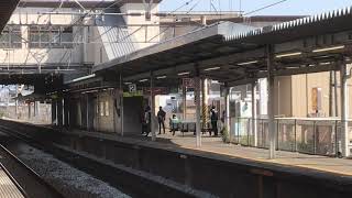 223系2000番台(W10編成＋V27編成)A新快速姫路行き　魚住駅通過