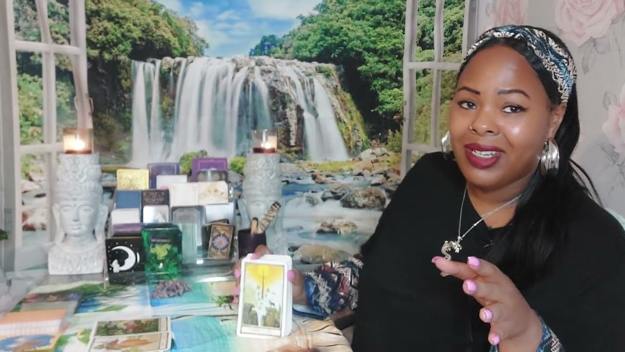 TAURUS♉️ 👀Someone is craving to be intimate with you ..what you really should know about them!🤯