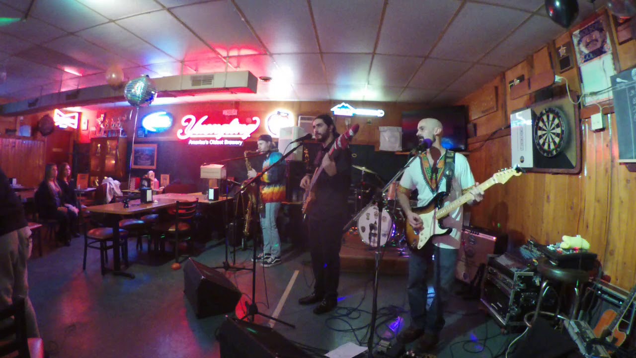 Hurricane Waters/ Full set @ Morries Place 11/24/18