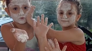 Taş Kağit Makas Un Versiyon Yağmur &Pinar