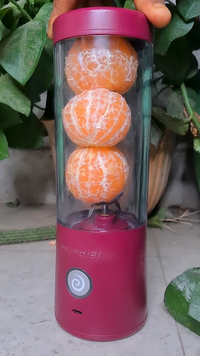 Blendjet 2 Orange juice