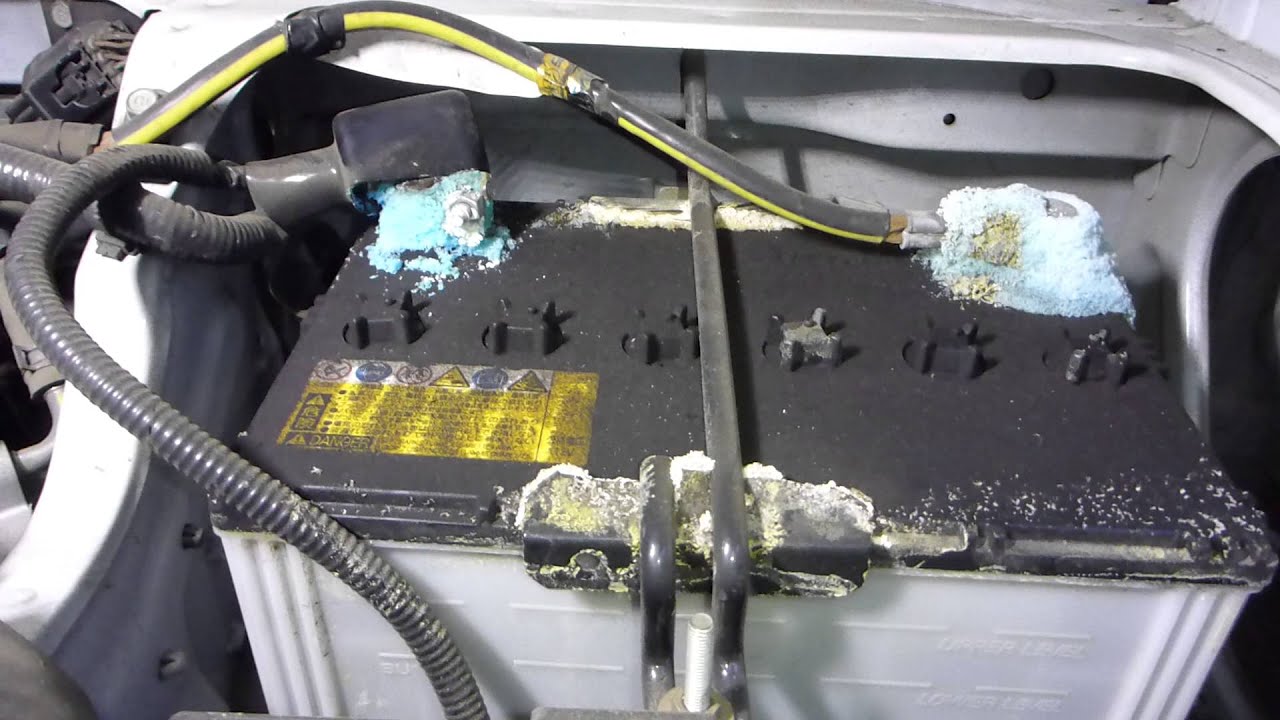 ヒカリ電機号 腐食した車のバッテリー端子をきれいにする方法 Youtube