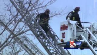 Neighbors describe wind, flames