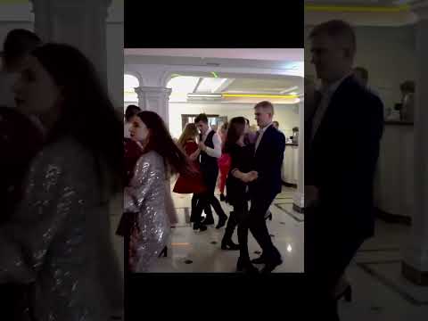 За нашов стодолов видно чуже село весілля в Гаврилівці полька Shorts Shortsvideo Shortswedding 