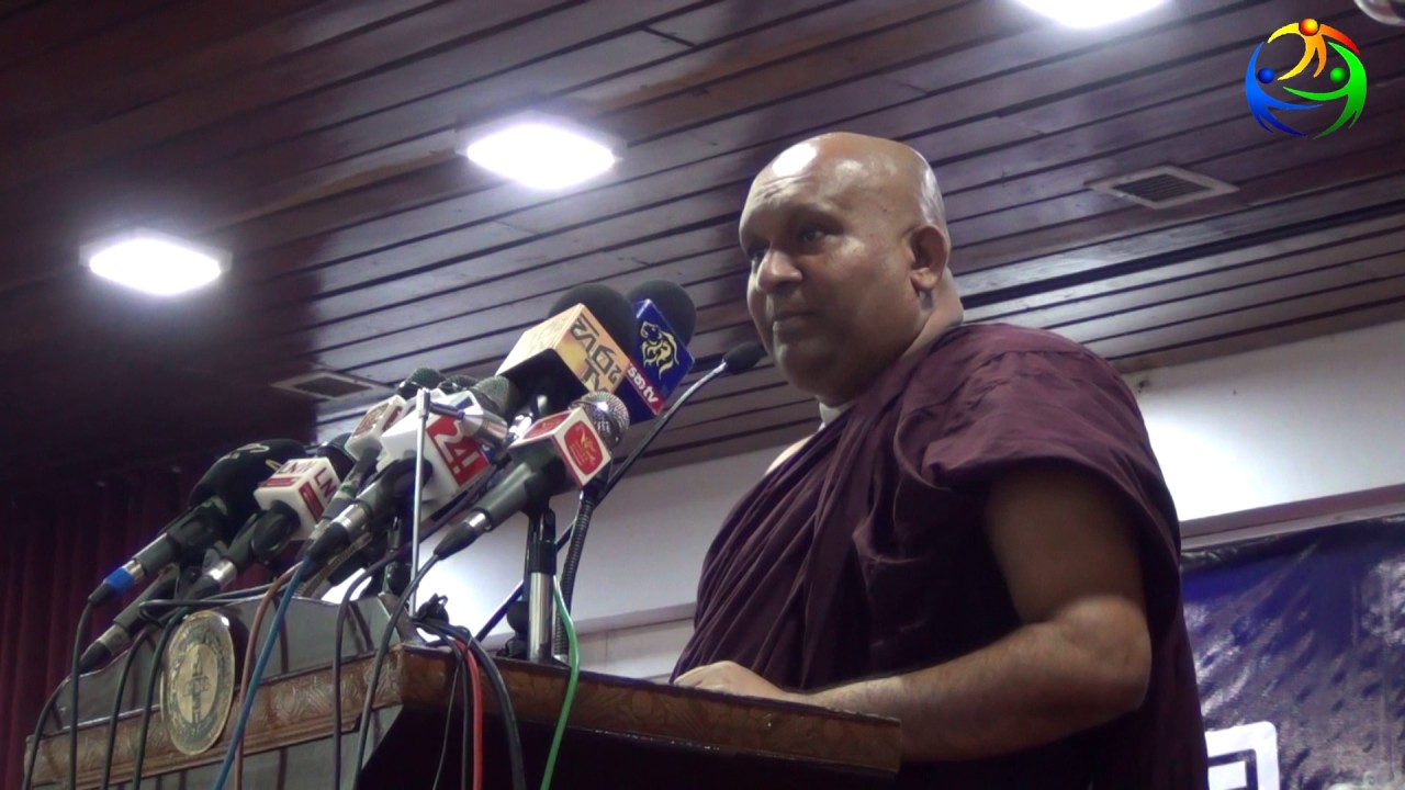 ඒ ඒ කැවුම් වලට ඒ ඒ කෙසෙල් - ඳඹර අමිල හිමි camera iphone 8 plus apk