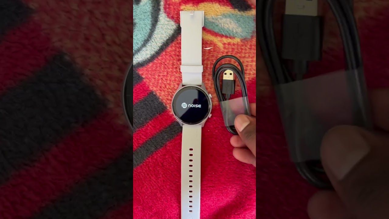 Noise Twist Round Dial Smart Watch with Bluetooth Calling, 1.38" TFT Display