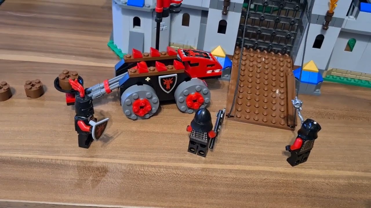 Lego Reviews #5 - King's 70404 review - YouTube