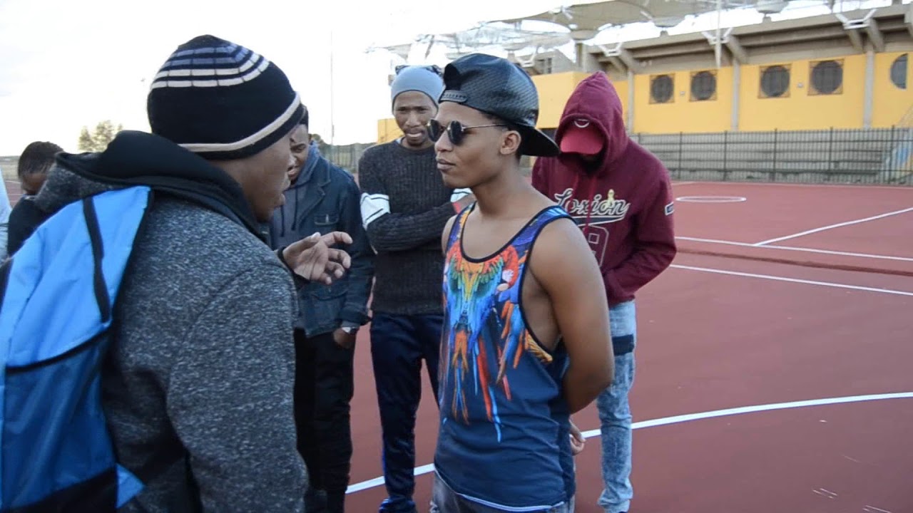 Rapid Flow ( RapBattles ) S1E1 Gnosis vs Makafula