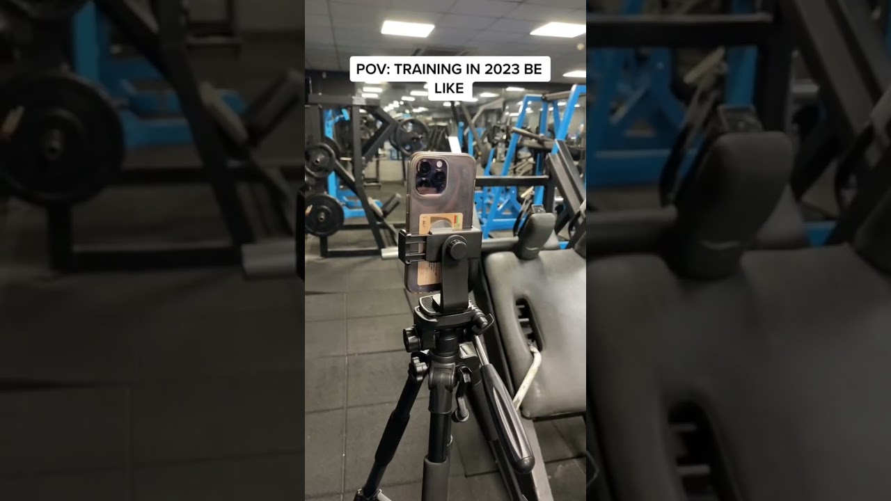 CAUGHT STARING AT A GIRL FILMING IN THE GYM 