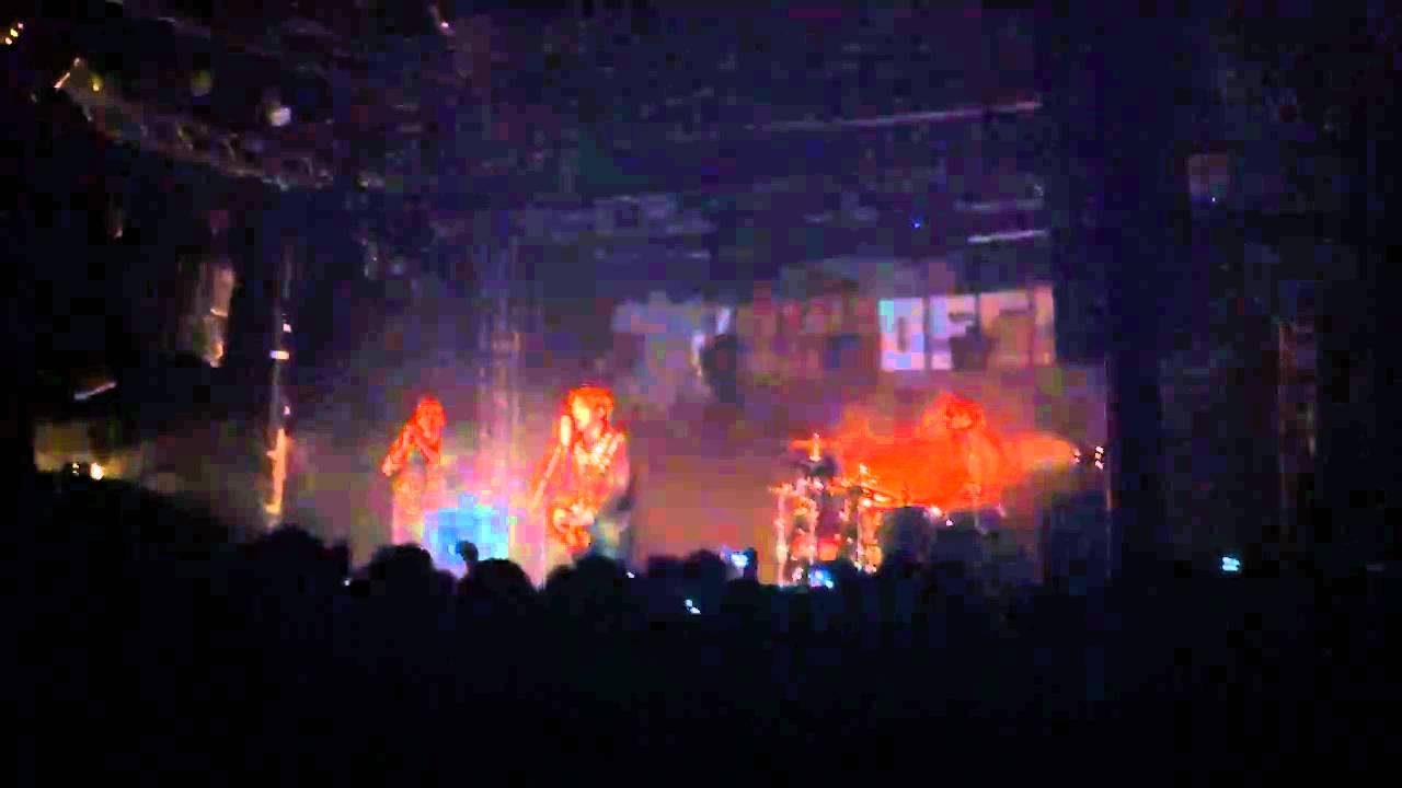 JOHNOSSI Bed On Fire live HD Berlin 8.10.2010 Postbahnhof YouTube