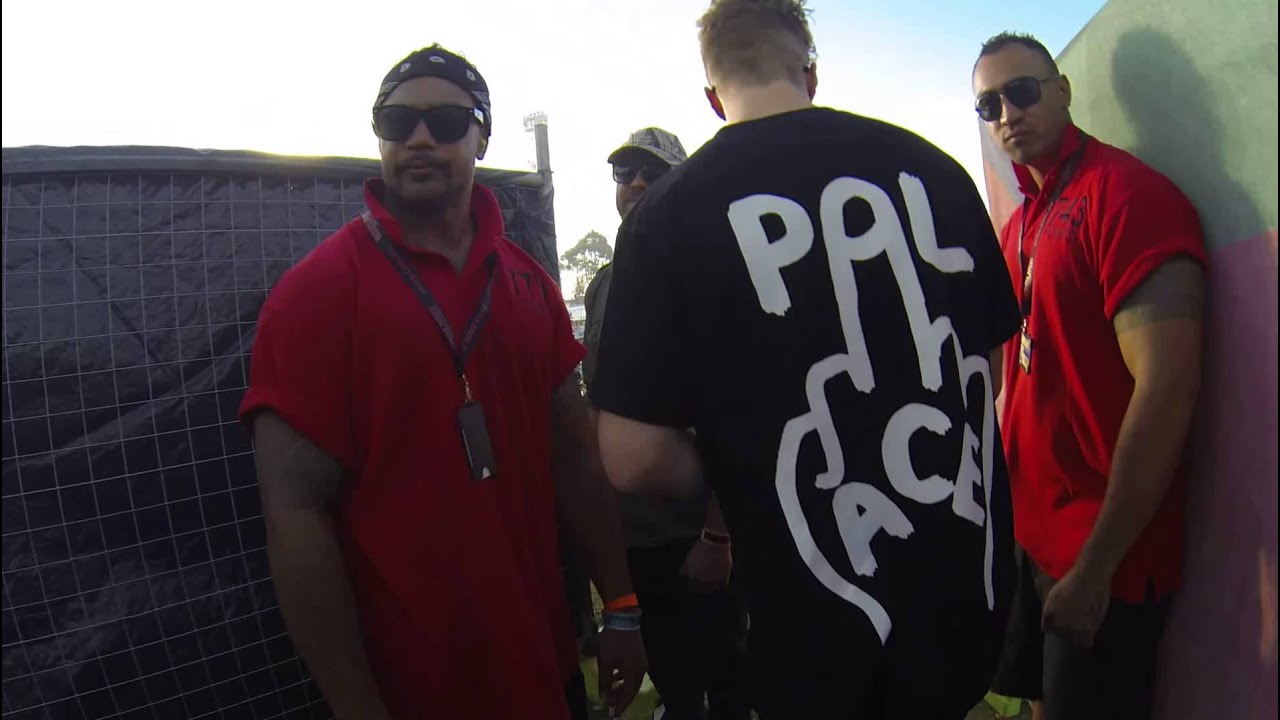 Shockone & Xsessiv - Stereosonic Perth 2013 Backstage walk