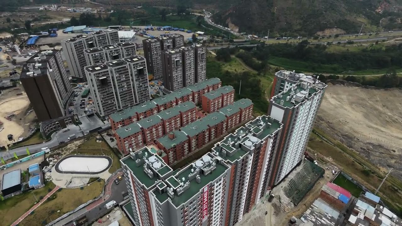 RECORIDO BARRIO LA AURORA EN USME DESDE ELPROYECTO SUE NATURA VIDEO HECHO CON DRON DJI NEO 2