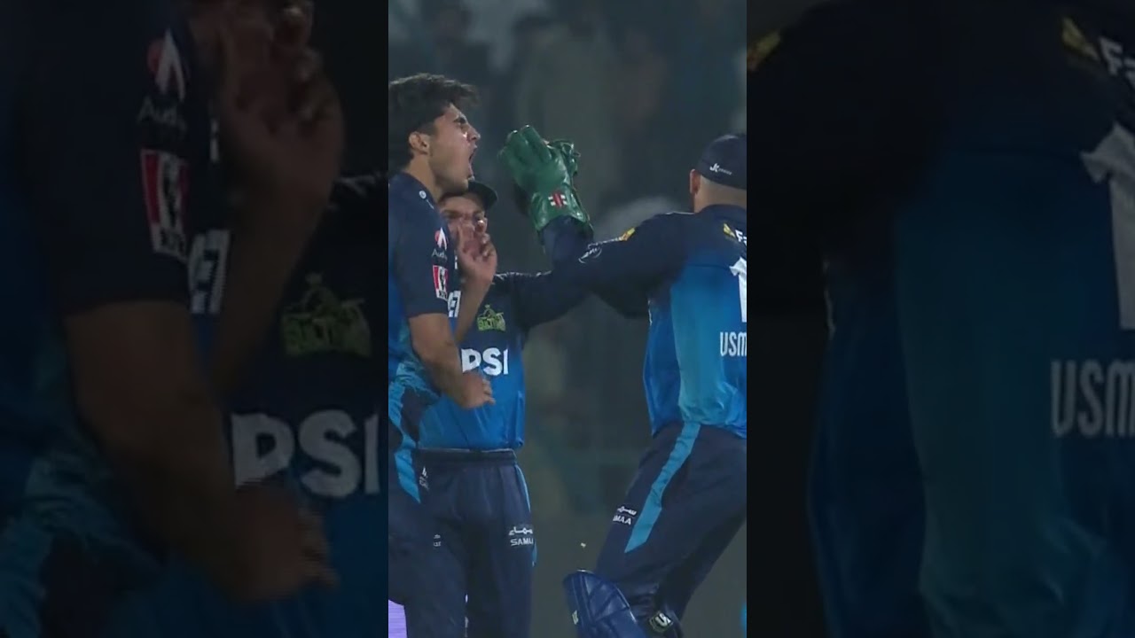 Ubaid Shah Hits Hard on Usman Khan's Head 