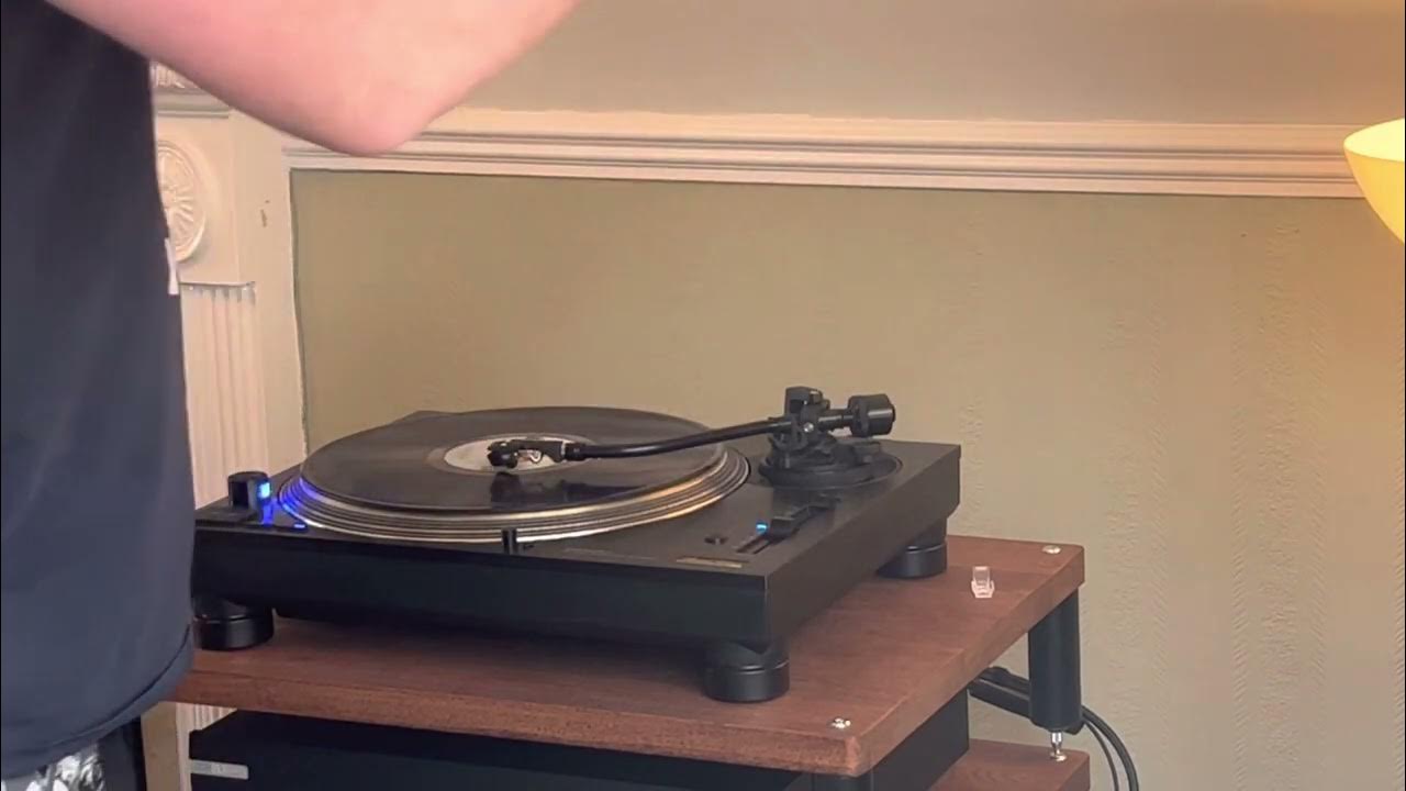 Useful “hack” to fix turntable feedback and hum YouTube