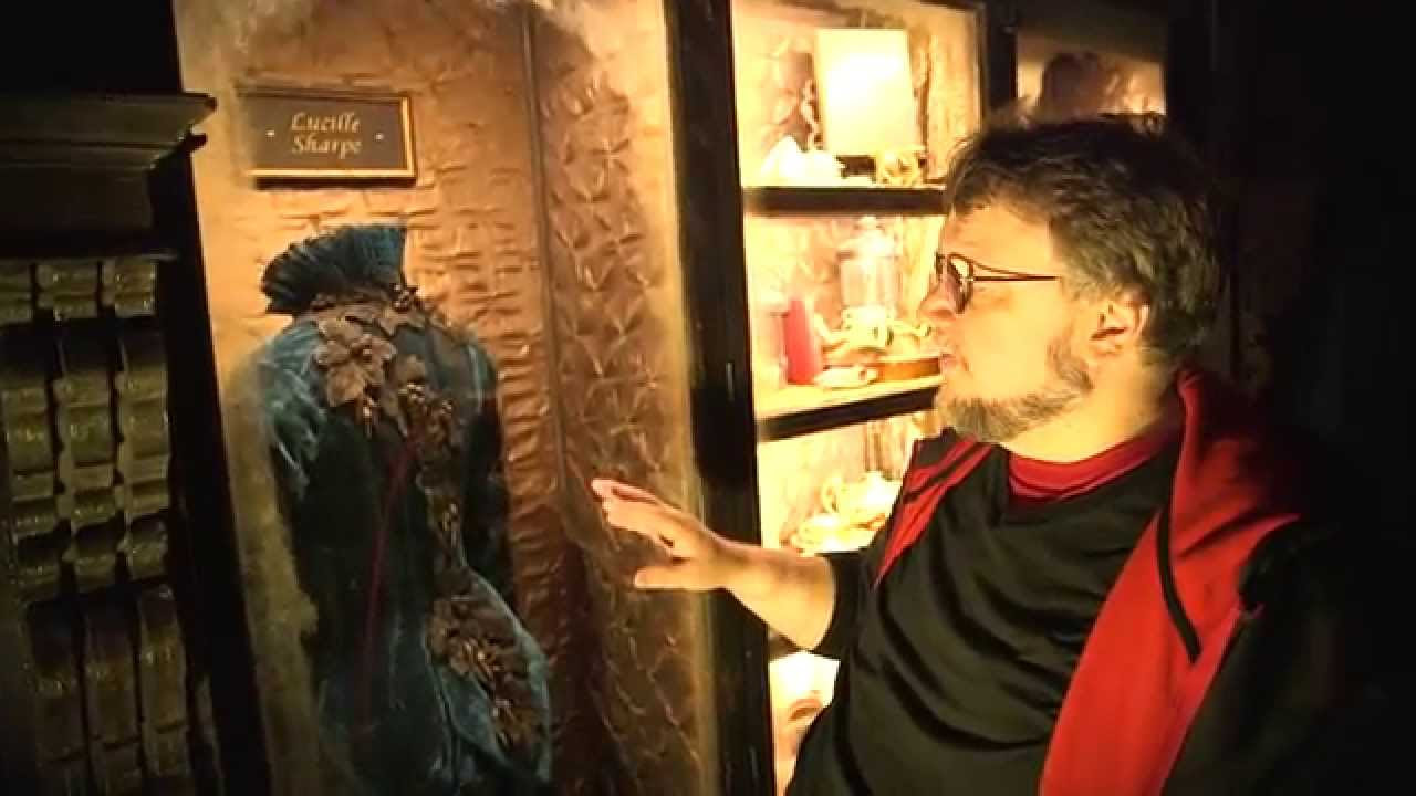 Crimson Peak Gothic Gallery Tour with Guillermo del Toro (SDCC 2014) [HD]