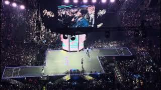 KCON LA 2023 DAY 3 - STRAY KIDS ‘TOPLINE’ *WENT DOWN TO AUDIENCE DURING PERFORMANCE*