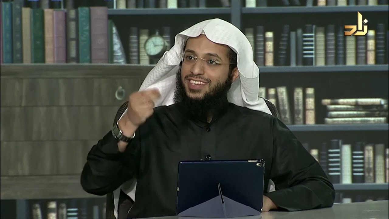 السؤال التفاعلي - ما هو الكتاب الذي لم تستطع وضعه من يدك بعد إقتنائه حتى ختمته؟