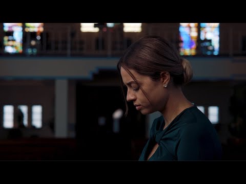 AVALI - Mamá Me Engañó 🥀(Official Video)