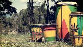 Nyabinghi Drums Reggae Riddim Instrumental chords