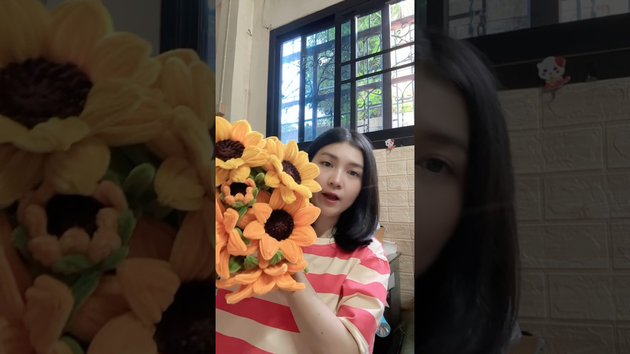 ดอกทานตะวัน สุดฮอตฮิต จะสีเหลือง หรือส้มอมเหลือง ก็น่ารักไม่แพ้กัน #ดอกไม้จากลวดกำมะหยี่