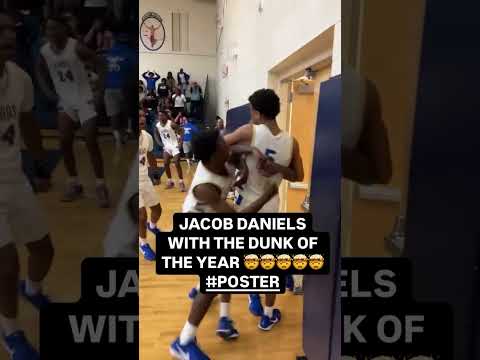 Bro literally glided 😭🔥 (Via @gibbshighbball/IG)