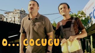 O... Çocuğu Sahnesi | Kutsal Damacana Türk Komedi Filmi Resimi