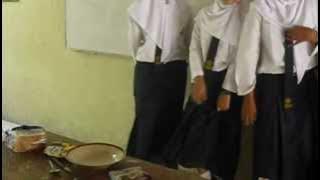 Kelas VII A nining, Adelia DKK.flv