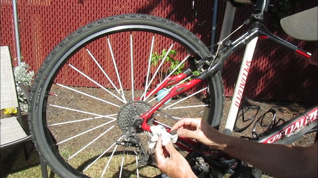 super quick and easy cable clean and lube at rear derailleur, no tools