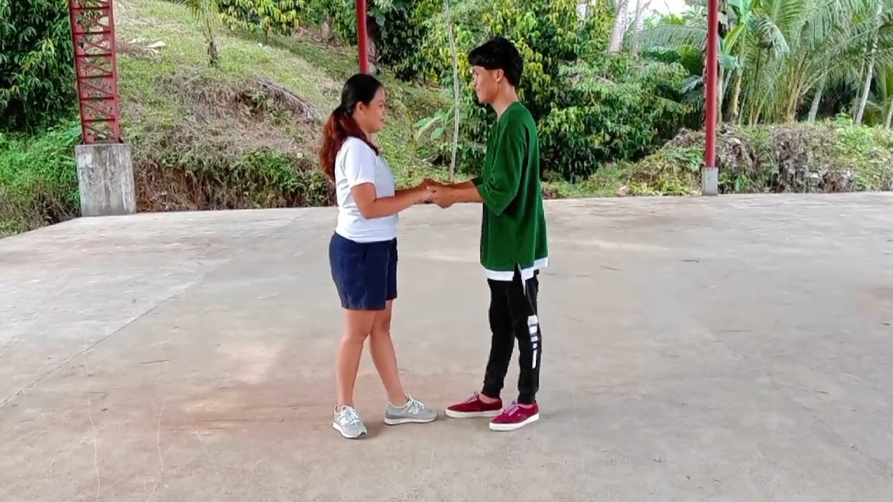 10 basic dance hold and position in  Ballroom dances