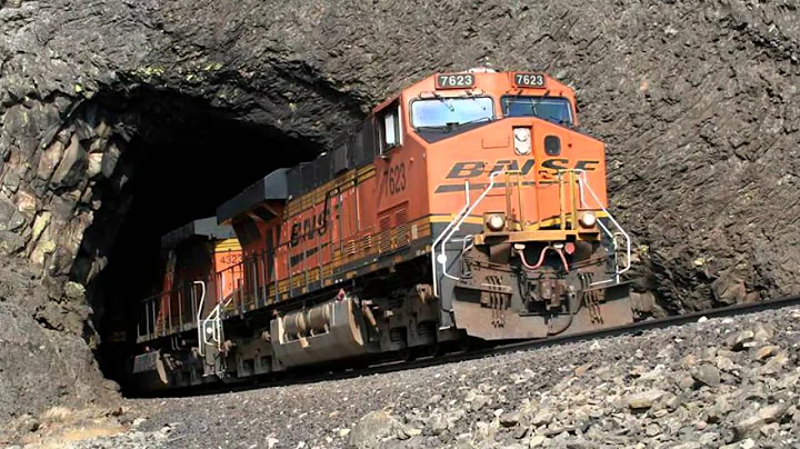 Patsy Cline - Life Is Like A Mountain Railroad.avi