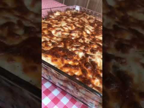 Beşamel soslu fırında makarna 👍🏻acılı olması lezzet katıyor 😋