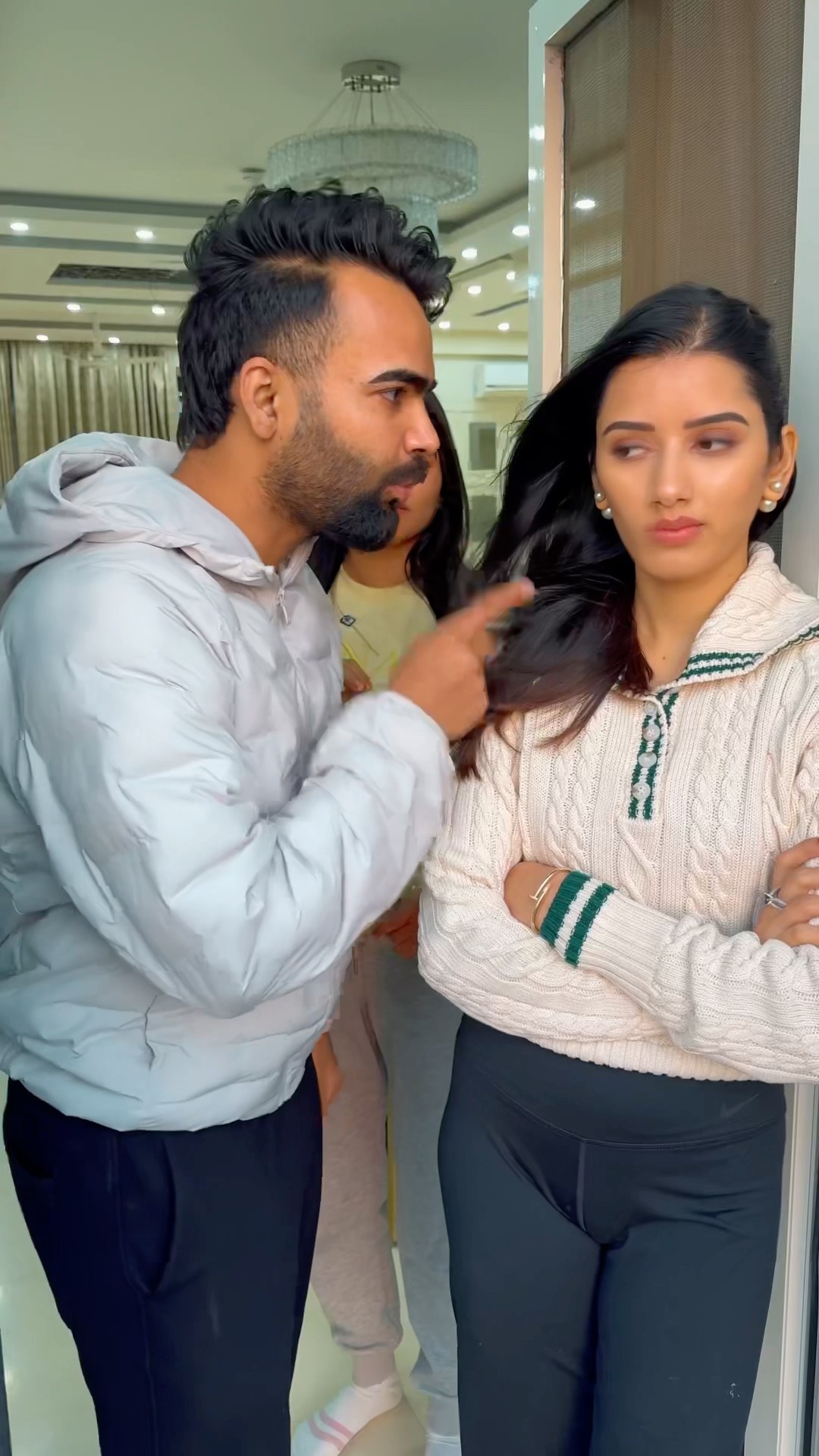 Padosi Ladke Se hua Pyaar ? #Lakhneet #NeetuBisht #Funny #Comedy #Trending #Shorts