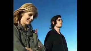 Benjamin Biolay, Chiara Mastroianni - La Redoute (Été, 2005) Benjamin Biolay, Chiara Mastroianni - La Redoute (Été, 2005)