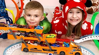 Lika shows Andrew his new cars and plays with him - funny kids stories