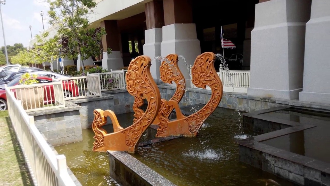 Pengalaman Pertama Di Lapangan Terbang Sultan Zainal Abidin Kuala Terengganu Youtube