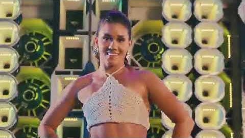 MULHER ROLEIRA (SOLINHO ENVOLVENTE) - Caribbean Hits e Marcynho Sensação (Clipe Oficial)