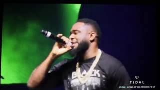 KINGSMEN performs Live with PRAIZ & STONEBWOY at The One Africa Music Fest.