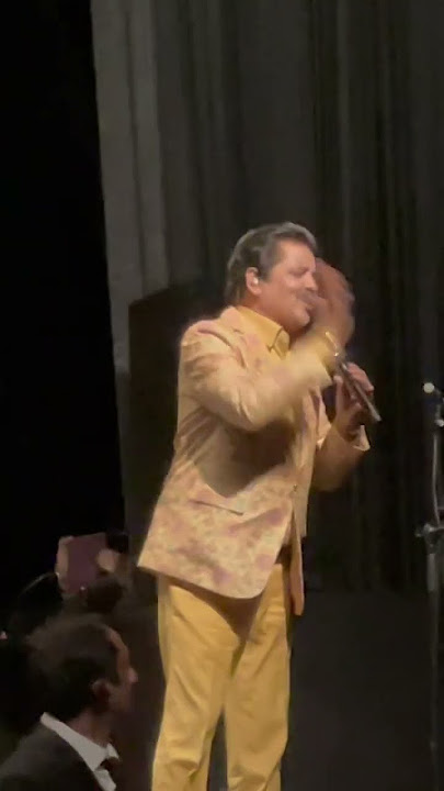 Tumse Milna Baatein Karna- Tere Naam- Udit Narayan Live