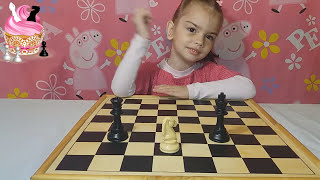 ВИЛКА в шахматах. Как научиться ребенку играть в шахматы. Видео уроки для начинающих детей.