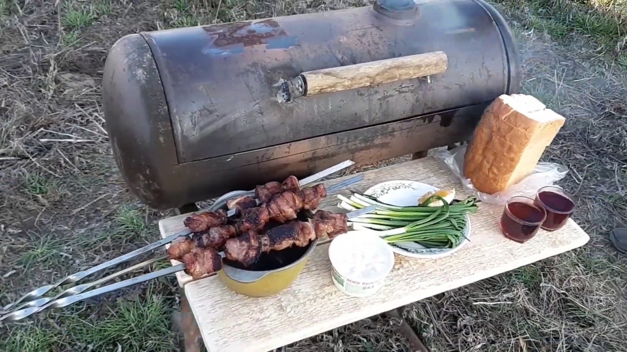Мангал. Гриль. Коптильня. Из газового балона. - YouTube
