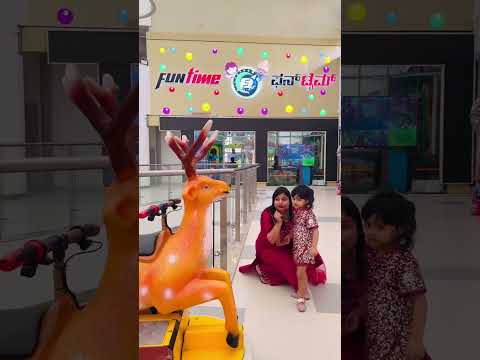 Aru Ko dar lag rha hai fir v deer p baith gai ?