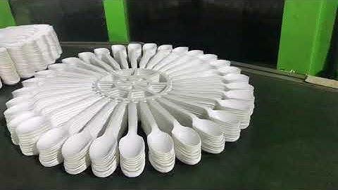 High speed injection molding machine for producing thin wall products