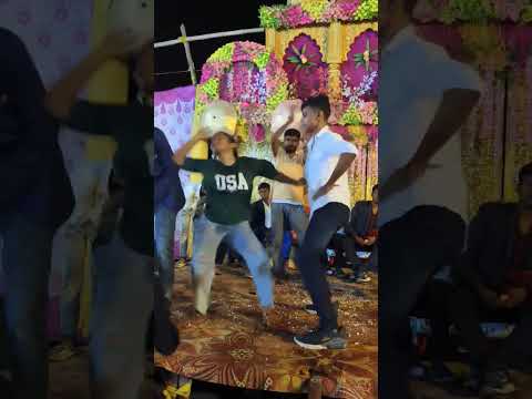 kamar me pareshani ba#bhojpurisong#trendingdance#trendingsong#youtubeshorts#dance#shorts#shortvideo
