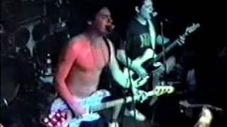 NOFX - Five Feet Under (Live '92)