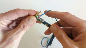 Simplingo Sock - working the first row and joining in the round