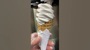 آيس كريم بوظة تفضلوا ايس كريم أيس كريم ايس كريم رول اسكريم فوري ايسكريم بوظه بوظة 