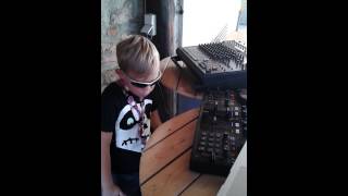 Download Lagu Früh übt sich DJ Erik-Nikolas MP3